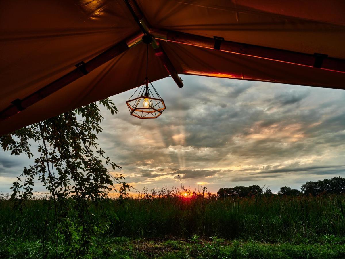 Zatoria Luxury Glamping Zator Otel Dış mekan fotoğraf