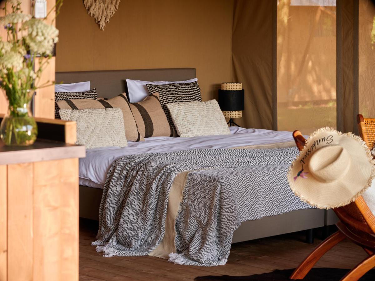 Zatoria Luxury Glamping Zator Otel Dış mekan fotoğraf