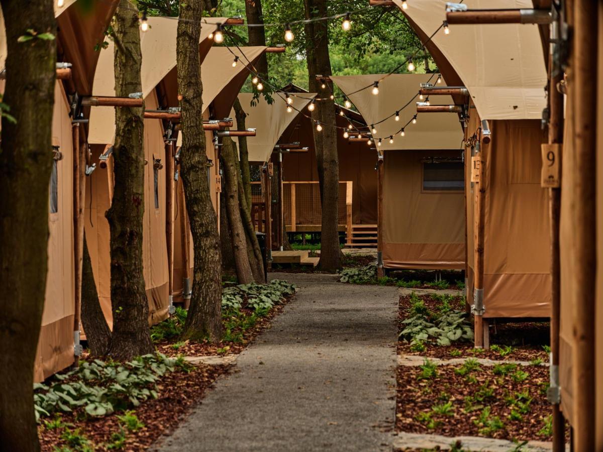 Zatoria Luxury Glamping Zator Otel Dış mekan fotoğraf